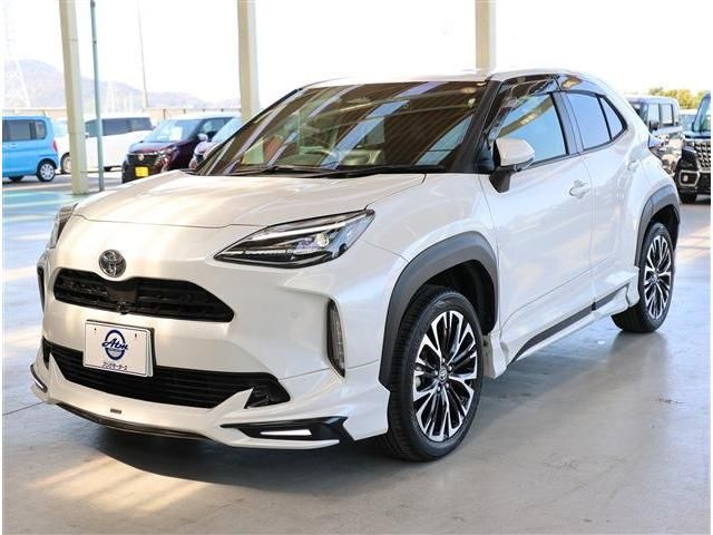 TOYOTA / YARIS CROSS HYBRID