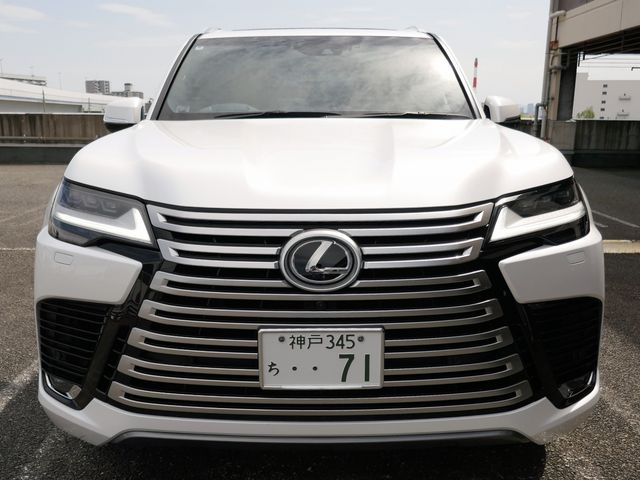 TOYOTA / LEXUS LX600