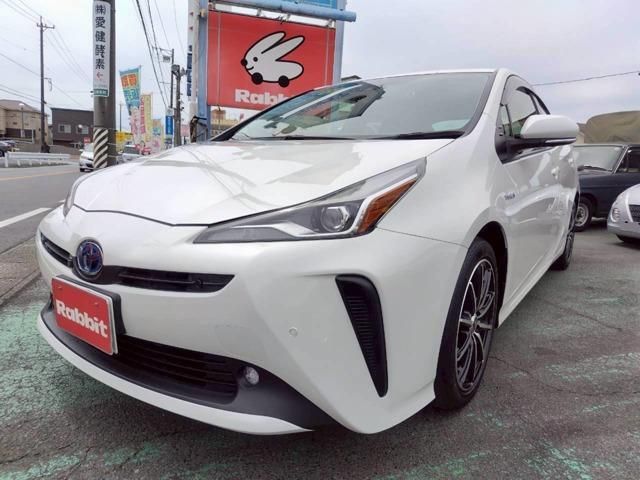 Japanese used car Ref# 1563713 TOYOTA / PRIUS