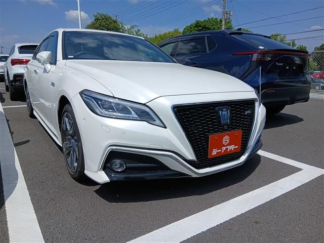 Japanese used car Ref# 1563746 TOYOTA / CROWN sedan hybrid