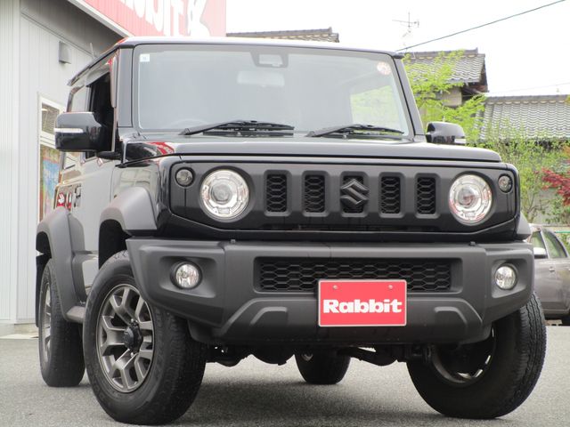SUZUKI / JIMNY SIERRA