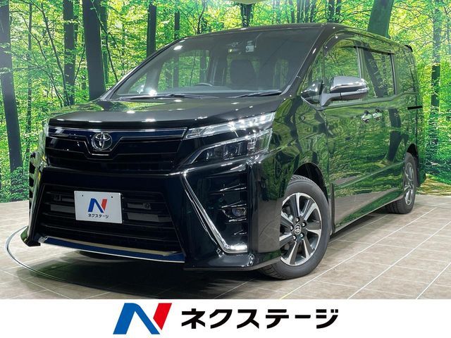 TOYOTA / VOXY
