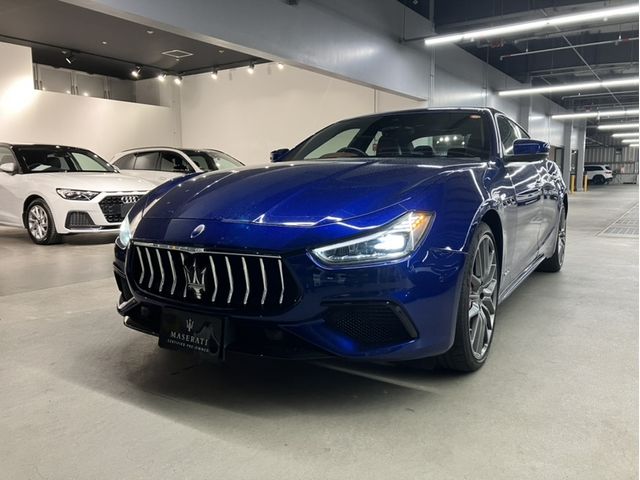 MASERATI / MASERATI GHIBLI Sedan