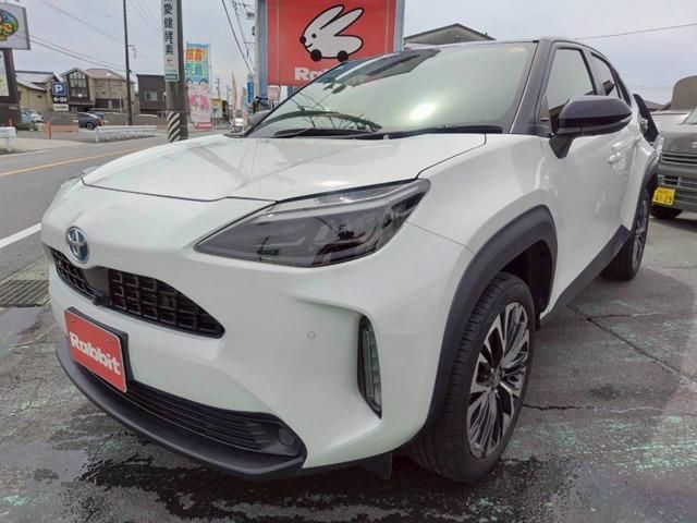 TOYOTA / YARIS CROSS HYBRID