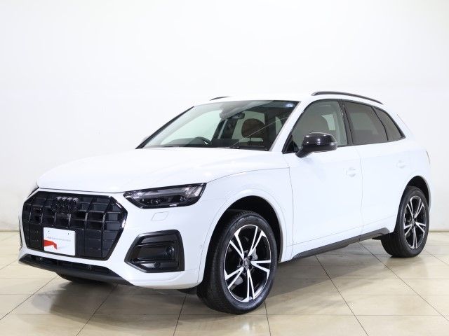 AUDI / AUDI Q5