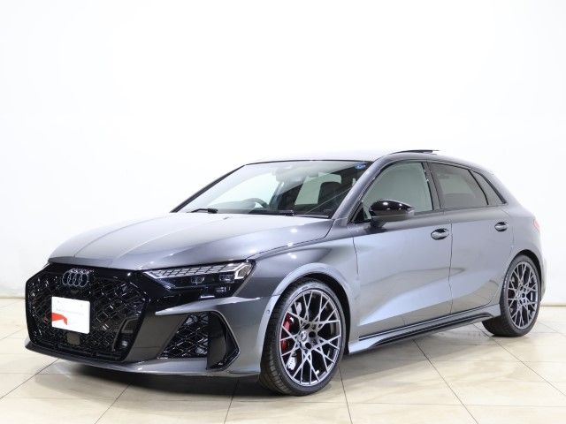 AUDI / AUDI RS3 SPORTBACK
