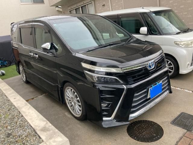 TOYOTA / VOXY