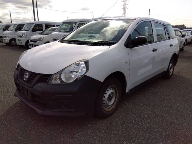 NISSAN / NV150 AD 2WD