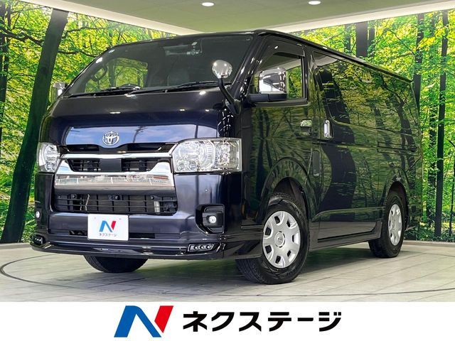 TOYOTA / HIACE van 4WD