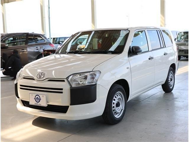 TOYOTA / PROBOX van HYBRID