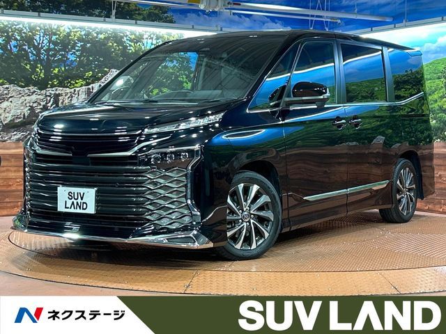 TOYOTA / VOXY HYBRID