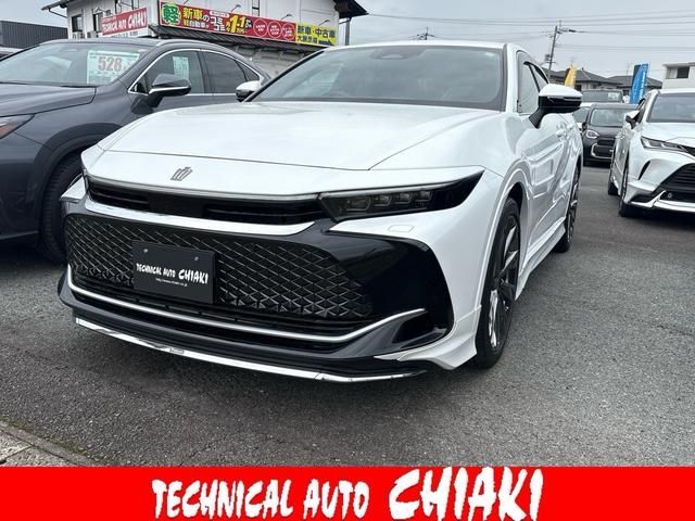 TOYOTA / CROWN CROSSOVER