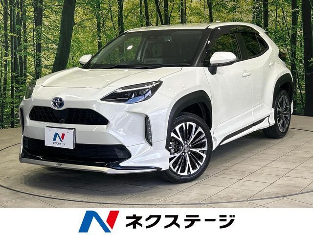 TOYOTA / YARIS CROSS HYBRID