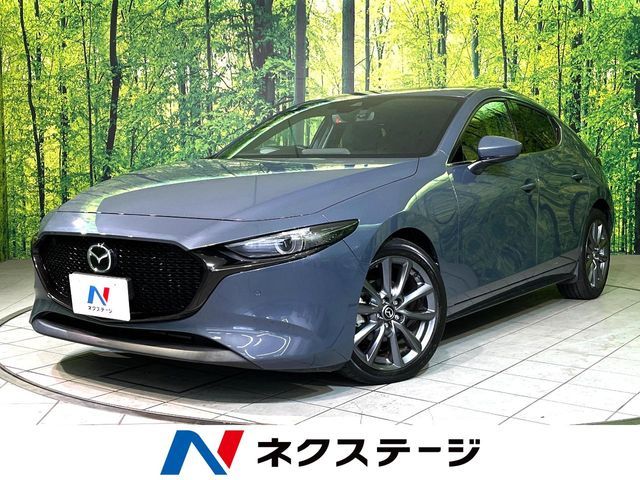 Japanese used car Ref# 1565000 MAZDA / MAZDA3 FASTBACK