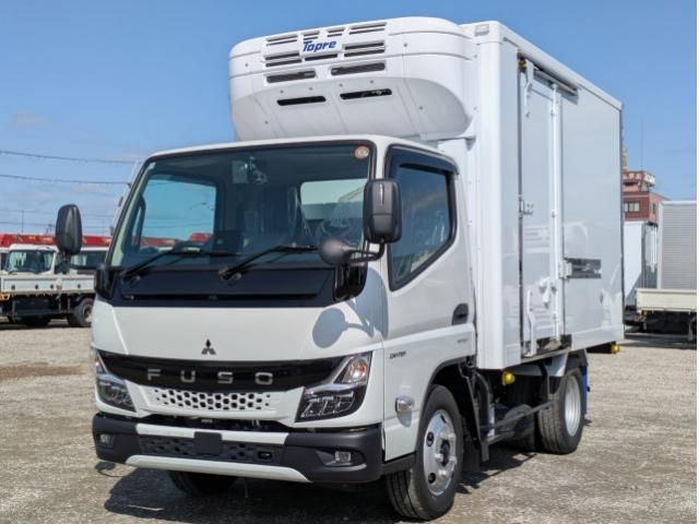 Japanese used car Ref# 1565241 MITSUBISHI / CANTER