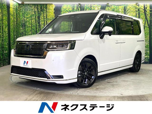 Japanese used car Ref# 1565423 HONDA / STEPWAGON e:HEV SPADA