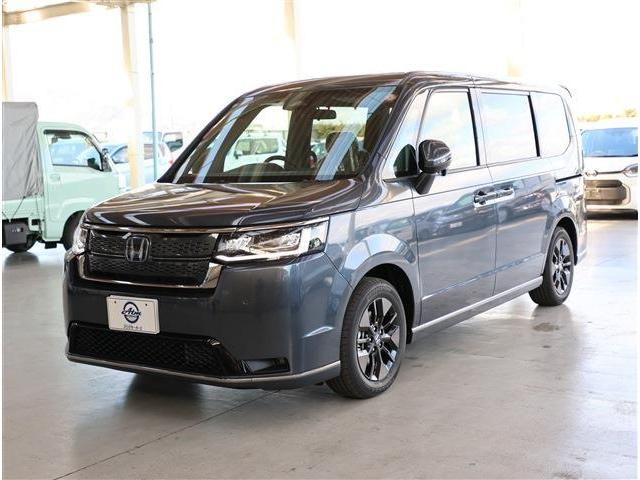 Japanese used car Ref# 1565533 HONDA / STEPWAGON e:HEV SPADA