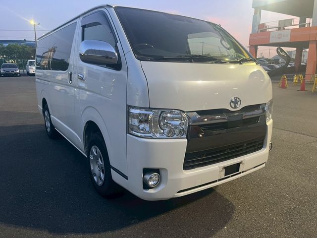 Japanese used car Ref# 1565654 TOYOTA / HIACE van 4WD