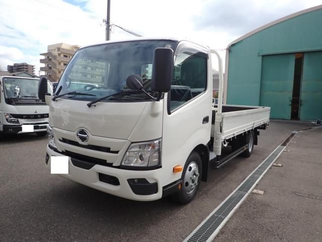 Japanese used car Ref# 1565766 HINO / DUTRO