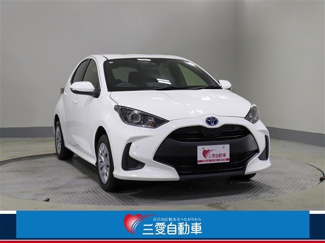 Japanese used car Ref# 1565850 TOYOTA / YARIS HYBRID