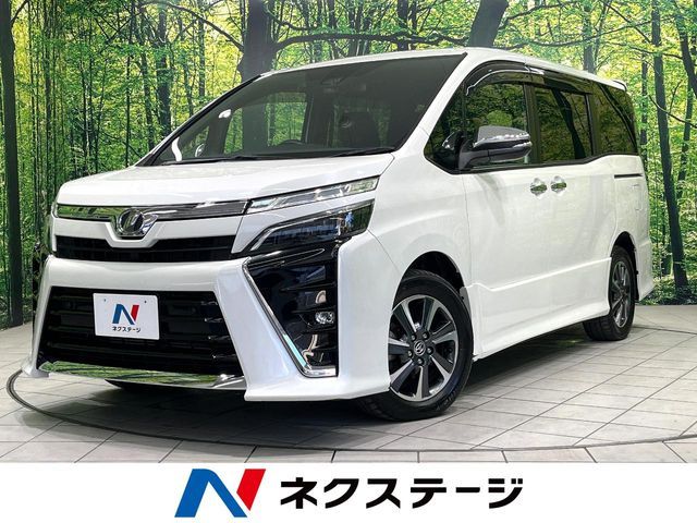 TOYOTA / VOXY