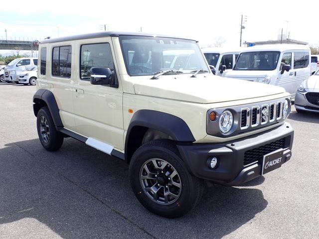 SUZUKI / JIMNY NOMADE