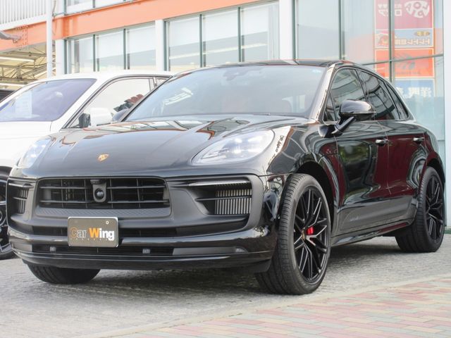 PORSCHE / PORSCHE Macan