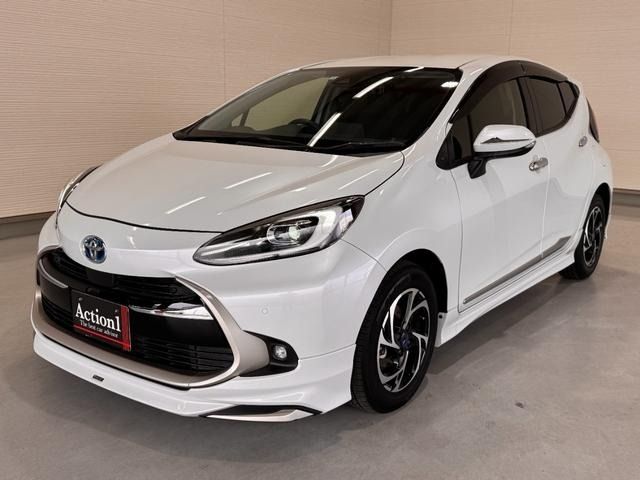 Japanese used car Ref# 1566238 TOYOTA / AQUA