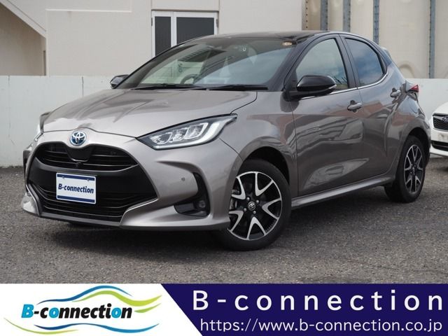 Japanese used car Ref# 1566338 TOYOTA / YARIS HYBRID