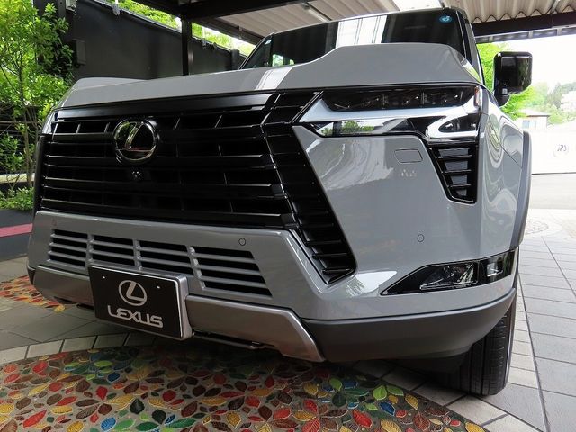 TOYOTA / LEXUS GX550