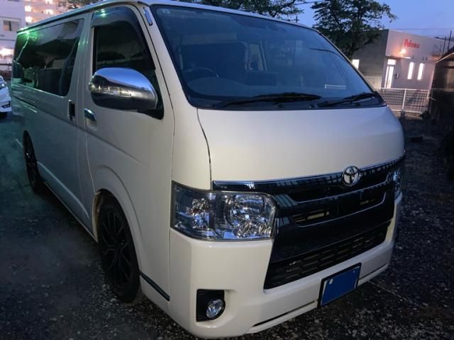 TOYOTA / HIACE van 2WD