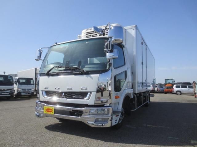 Japanese used car Ref# 1566660 MITSUBISHI FUSOU / FIGHTER