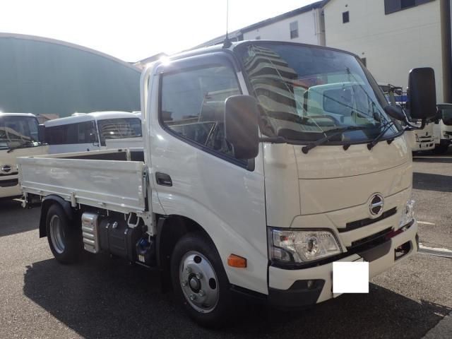 Japanese used car Ref# 1566672 HINO / DUTRO