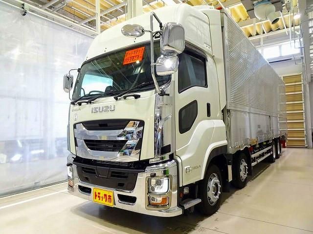 Japanese used car Ref# 1566830 ISUZU / GIGA