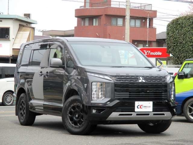 Japanese used car Ref# 1566865 MITSUBISHI / DELICA D:5 4WD
