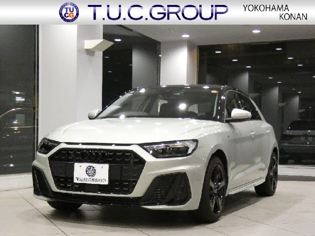 Japanese used car Ref# 1566893 AUDI / AUDI A1 SPORTBACK