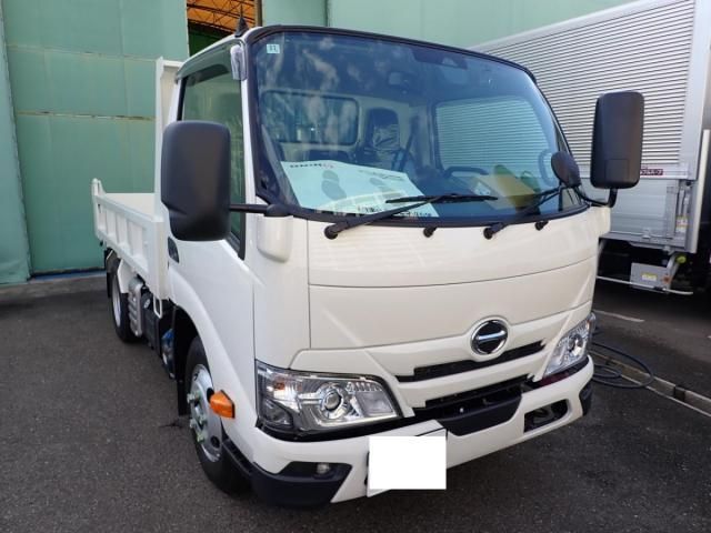 Japanese used car Ref# 1566983 HINO / DUTRO