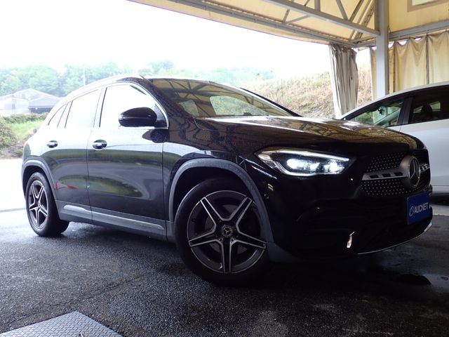 MERCEDES BENZ / MERCEDES BENZ GLA class