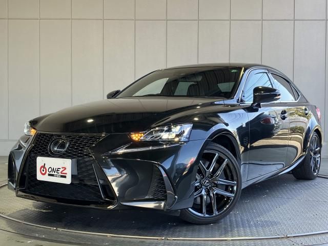 TOYOTA / LEXUS IS350