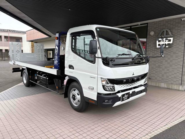 Japanese used car Ref# 1567312 MITSUBISHI / CANTER