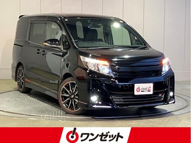 TOYOTA / NOAH