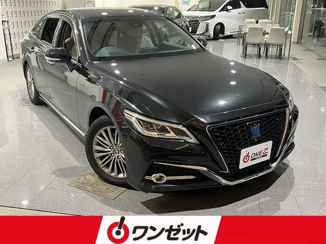 Japanese used car Ref# 1567345 TOYOTA / CROWN sedan hybrid