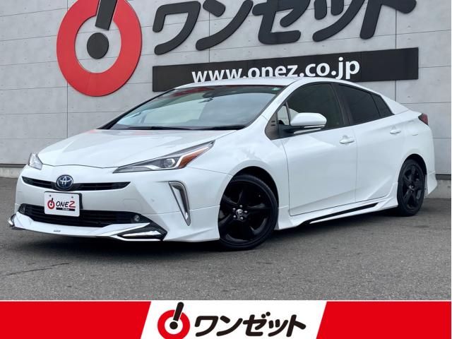 Japanese used car Ref# 1567356 TOYOTA / PRIUS