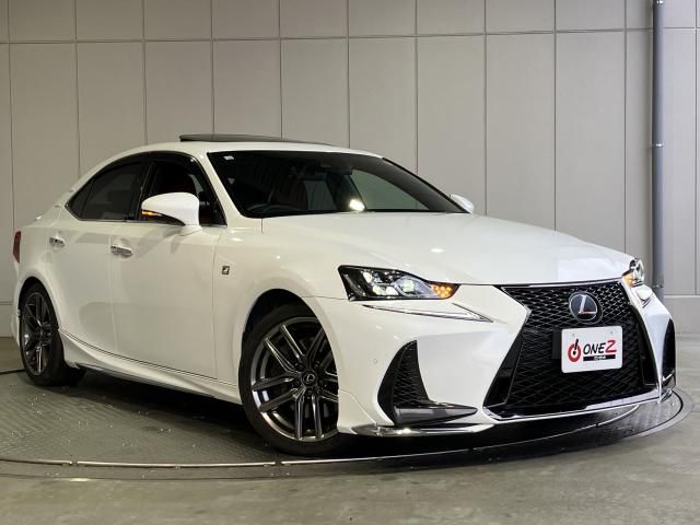 TOYOTA / LEXUS IS350