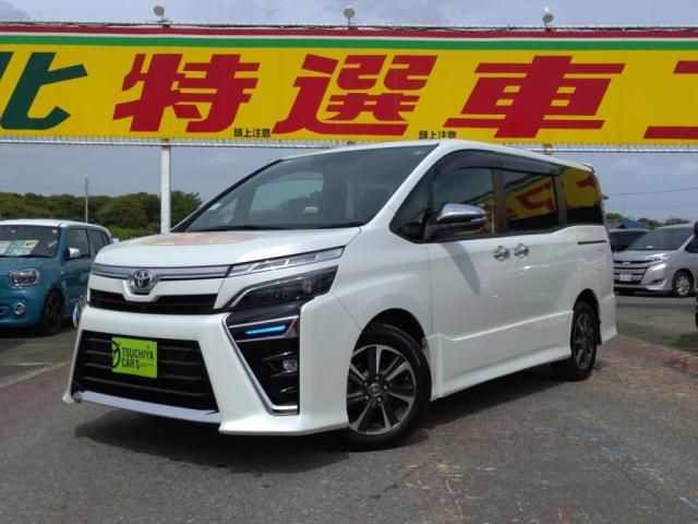 TOYOTA / VOXY