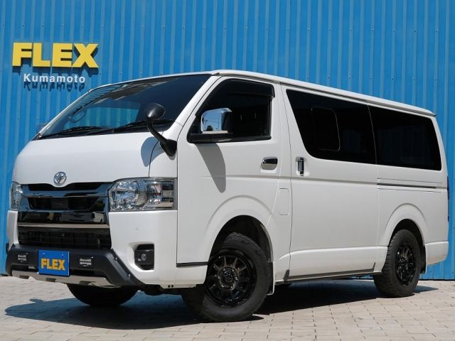 TOYOTA / HIACE van 4WD
