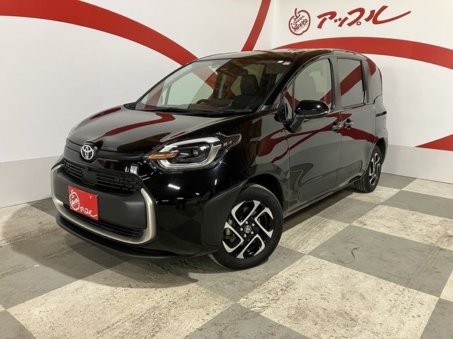 TOYOTA / SIENTA HYBRID