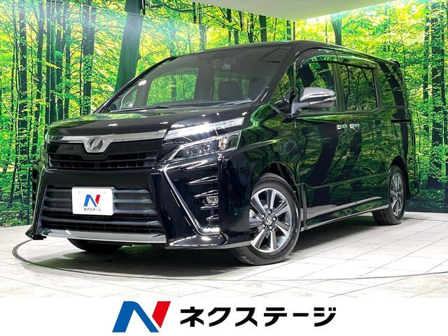 TOYOTA / VOXY