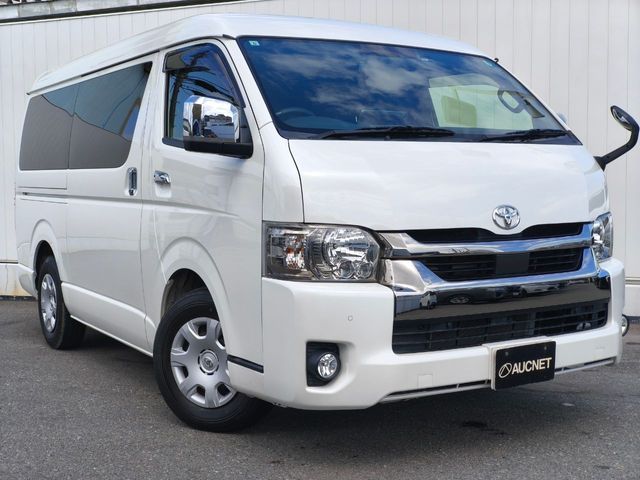 TOYOTA / HIACE van 2WD
