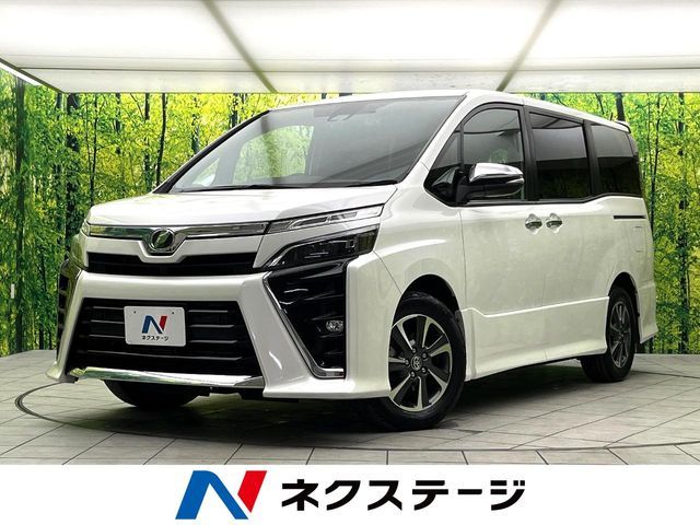 TOYOTA / VOXY